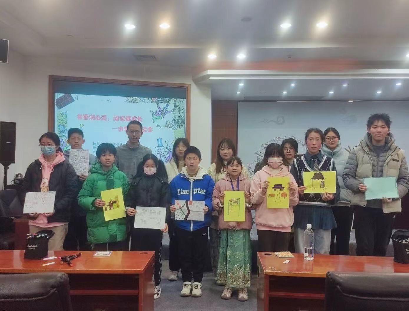 �Ͼ�������W(xu��)̩�݌W(xu��)Ժ���Ă�ý�W(xu��)Ժ���t����ī���F(tu��n)�(du��)���p���ɿ�������