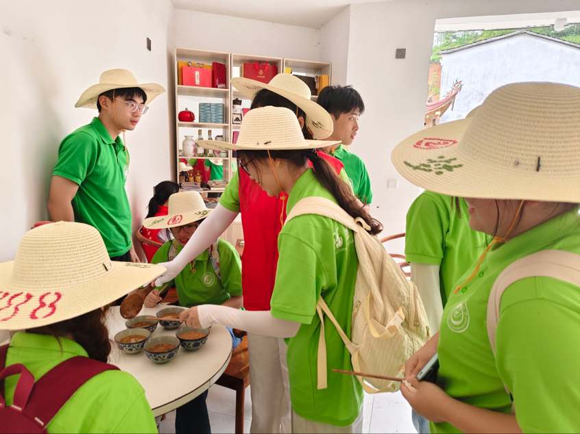 ���M(j��n)����ɽ�n�ӿƼ�СԺ���ڌW(xu��)˼�`���������L�l(xi��ng)�����d�®���