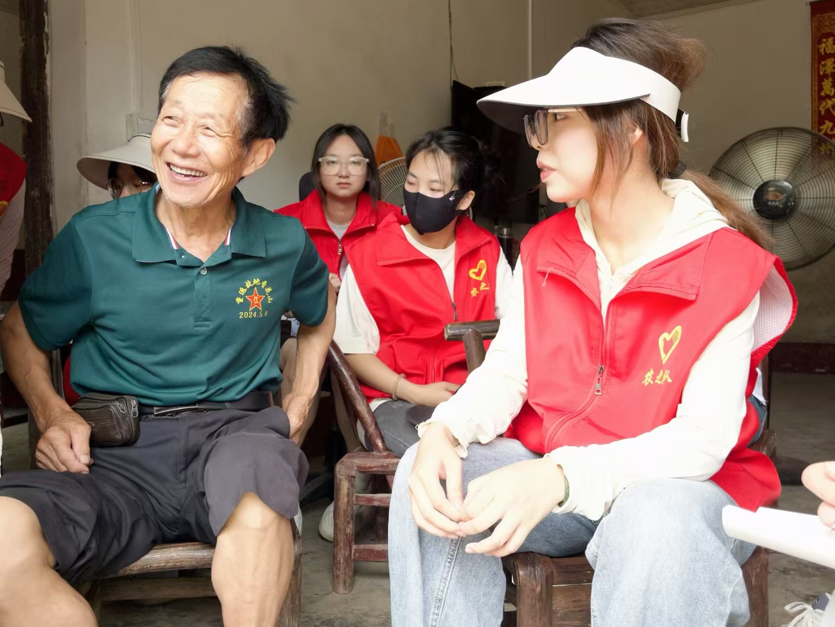 �� ���q�������мtɫ��(d��n)��(d��ng)��������(y��ng)���r(n��ng)֮ꠡ����L�к��兢��(zh��n)���h�T