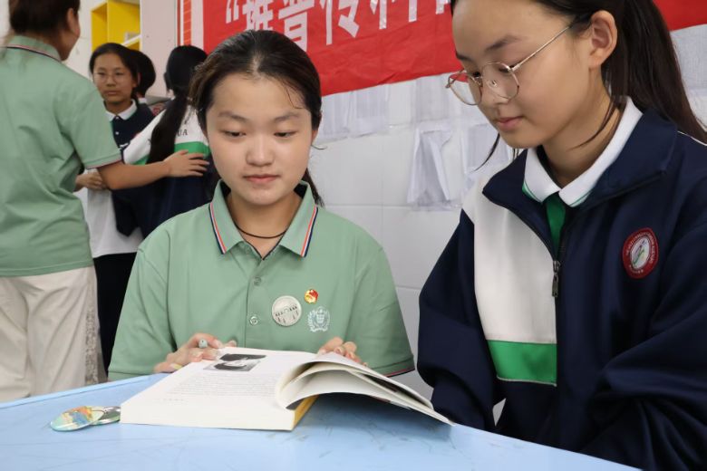 ���x���O�җ����������ώ�������WԺ�c���f�W��Ԓ���쾫��