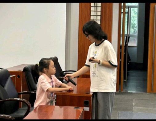 Ȥζ����(d��ng)�����ǡ����Ͼ�������W(xu��)̩�݌W(xu��)Ժ���t����ī���������(hu��)��(sh��)�`�o(j��)��(sh��)��19��