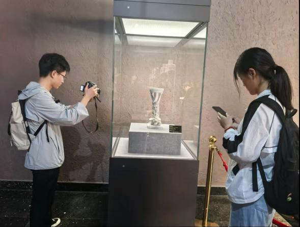 �Ą�(chu��ng)�_�l(f��)|̽��ǧ��y�����z·����