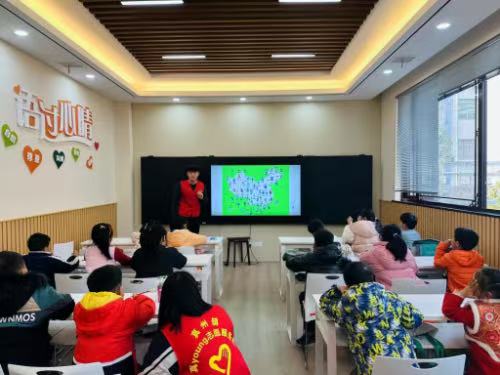 �|��ˇ�g(sh��)��Ӗ(x��n)�W(xu��)У�������I(y��)�o��(d��o)���(d��ng)�A�M�չ�