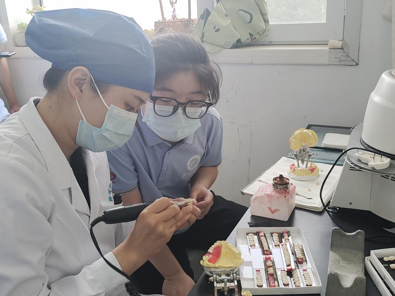 �t(y��)·�ഺ���������w���� �����t(y��)��·�����ഺ�н����t(y��)������(w��)�(du��)���(hu��)��(sh��)�`ů�����M(j��n)