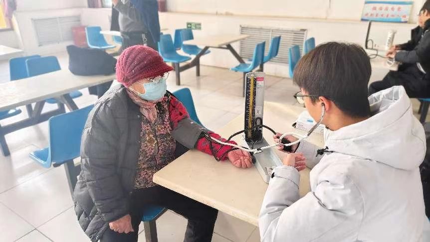 �ĳǴ�W(xu��)�t(y��)�W(xu��)Ժ2024��4���e�k����Ժ��Ѫ�����