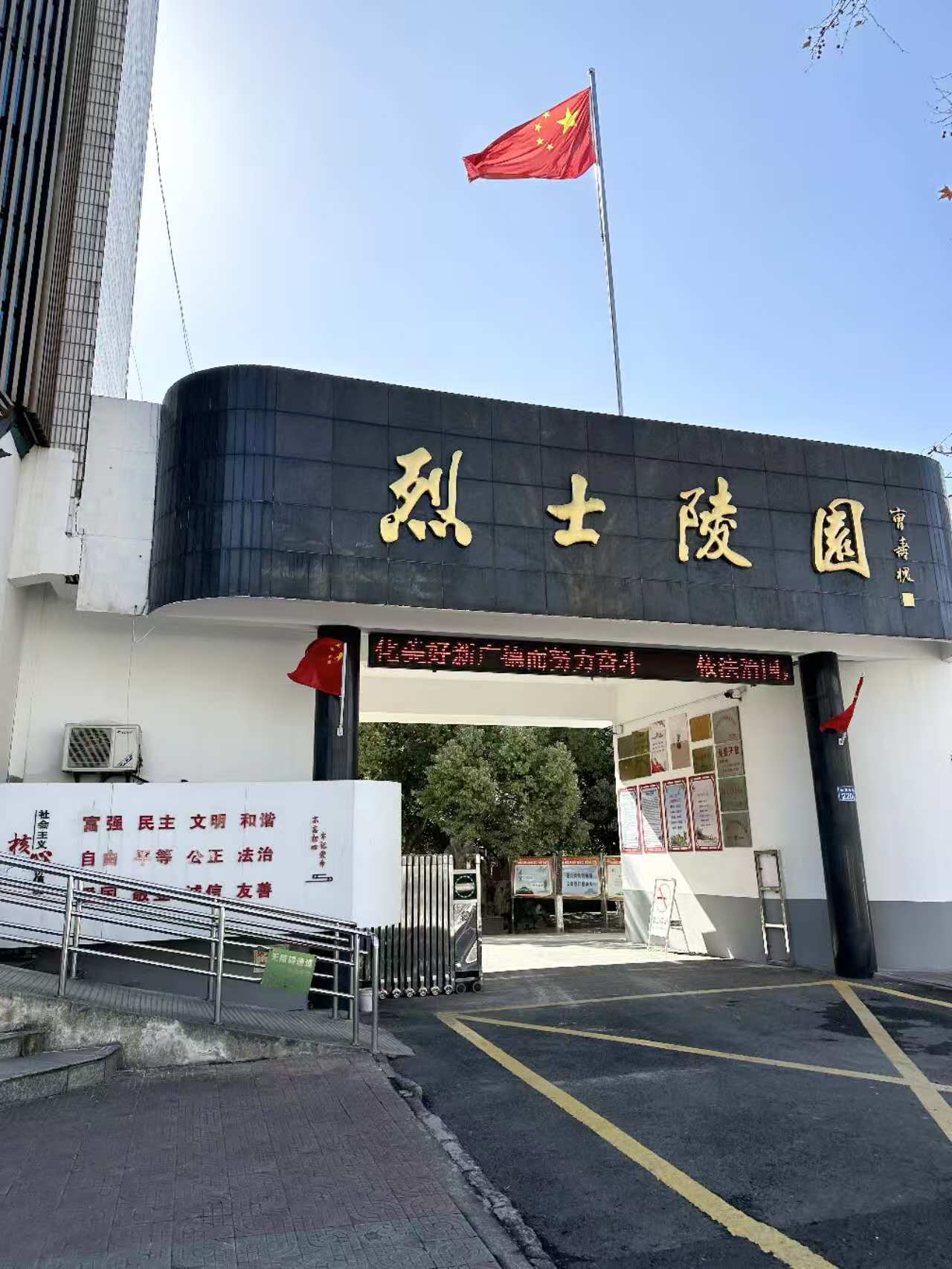 ̽���tɫӡӛ�����и������� ���t퍂��ĺ����z�L(f��ng)ힾ��ݡ��F(tu��n)�(du��)���M(j��n)�V������ʿ��@