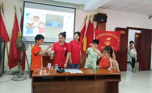 ���໥������̽���̌W����ʽ